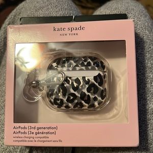 NWT Kate Spade AirPods 3